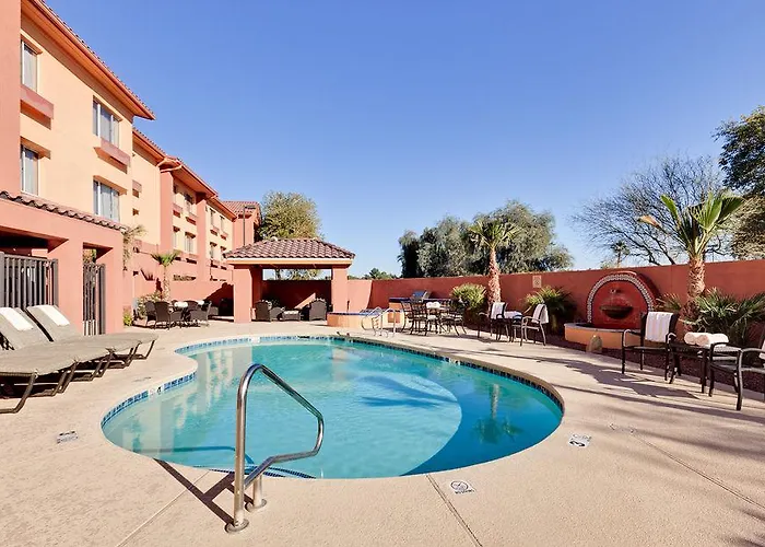 Hotel Springhill At Arizona Mills Mall 3*