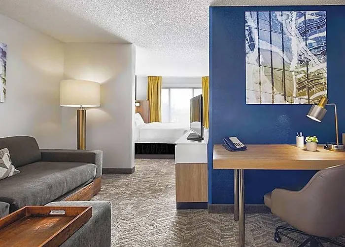 Springhill At Arizona Mills Mall Hotel 3*